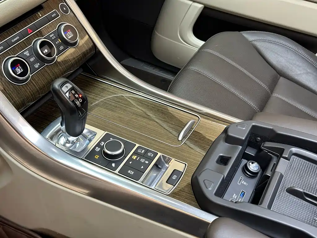 Land Rover Sport 2017 — фото 18