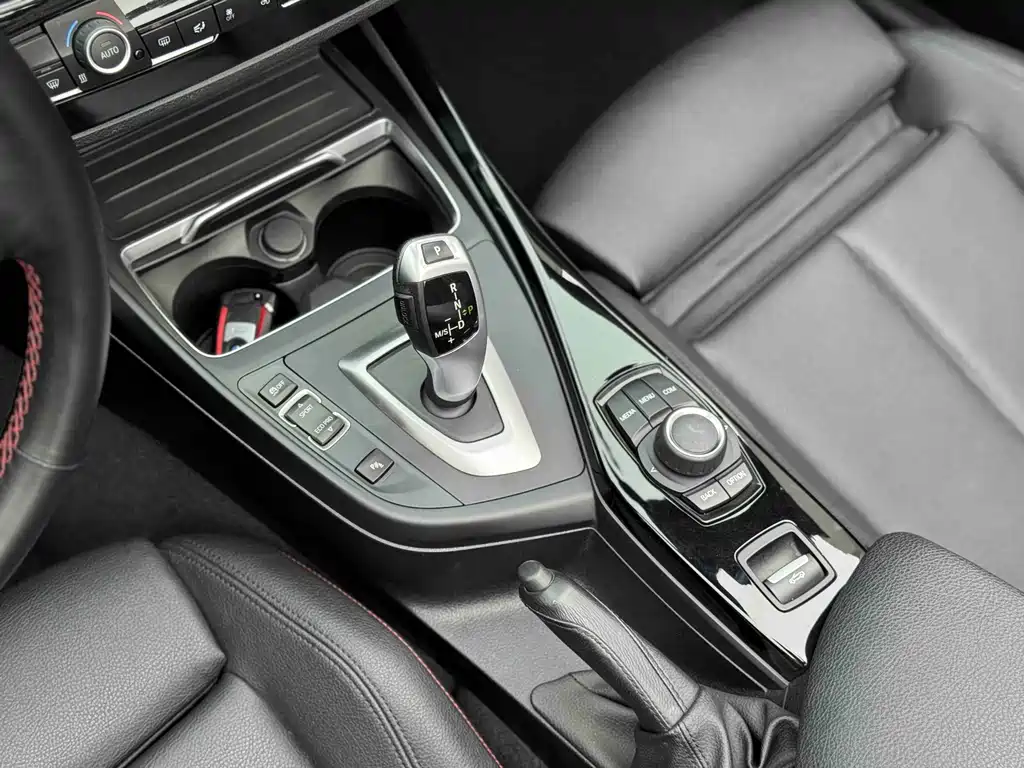 BMW 2 Series 2021 — фото 8