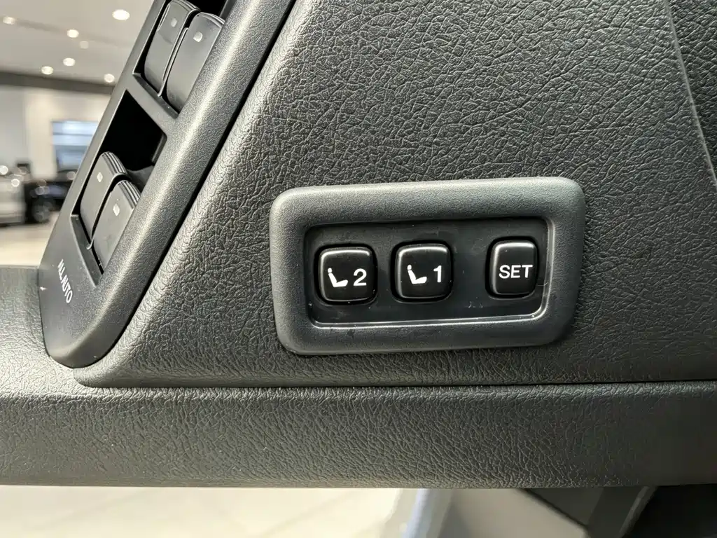 Toyota Prado 2019 — фото 11