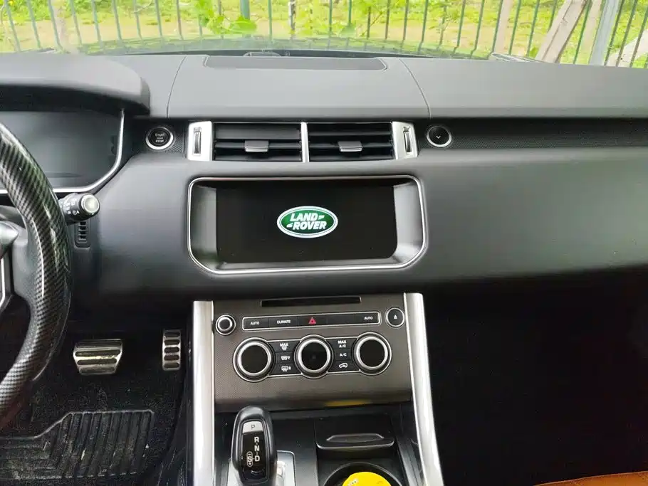 Land Rover Sport 2017 — фото 13