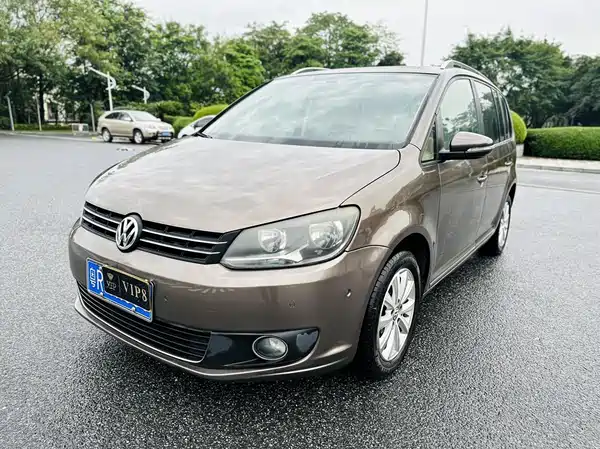 Volkswagen Touran 2013