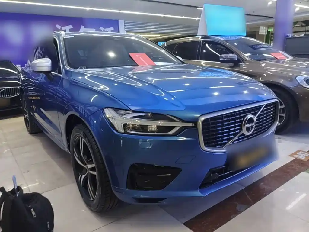 Volvo XC60 2018 — фото 4
