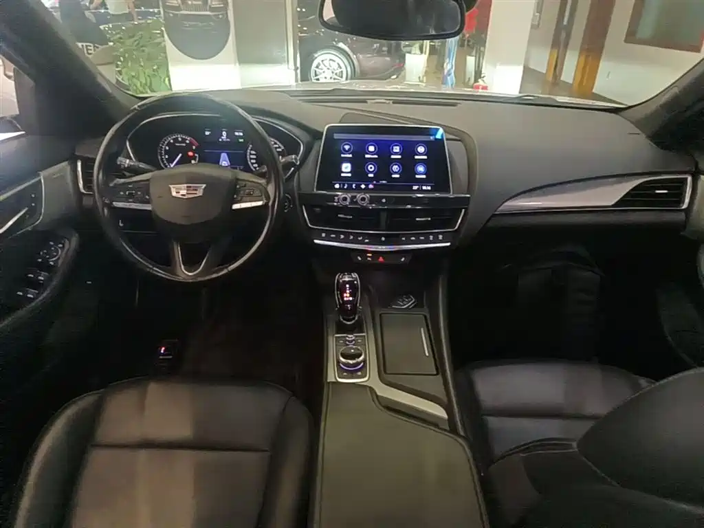 Cadillac CT5 2021 — фото 10
