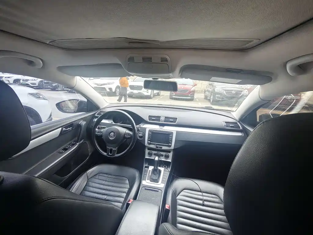 Volkswagen Magotan 2014