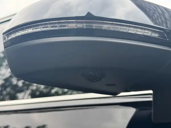 Volkswagen Tiguan L 2024