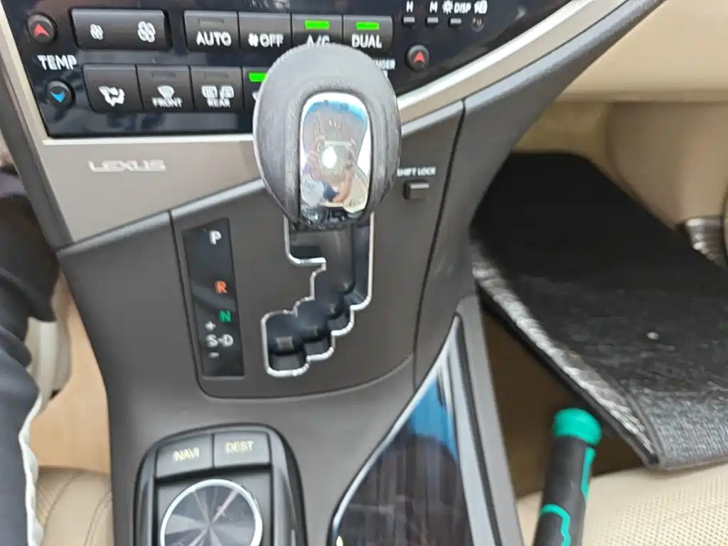 Lexus RX Classic 2015 — фото 14