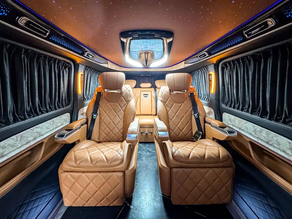 Mercedes-Benz Vito 2024 — фото 21