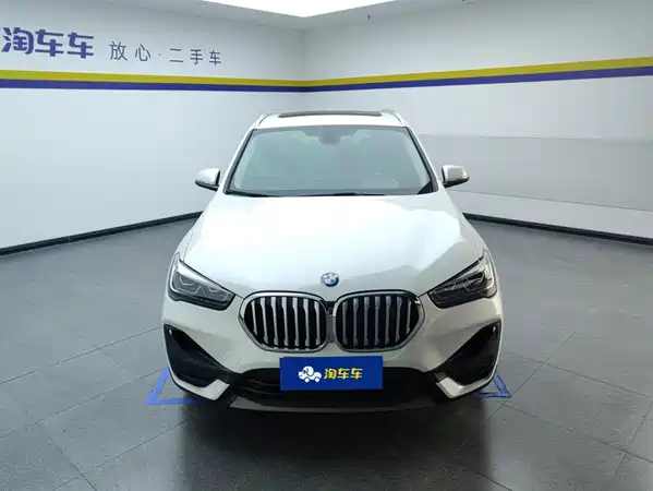 BMW X1 2021