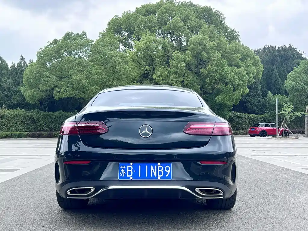 Mercedes-Benz E-Class 2023 — фото 9