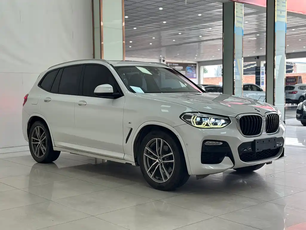 BMW X3 2019 — фото 3