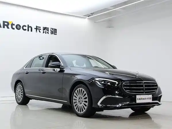 Mercedes-Benz E-Class 2023