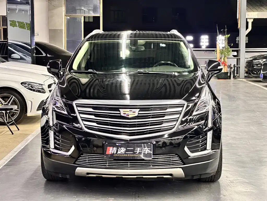 Cadillac XT5 2018 — фото 2
