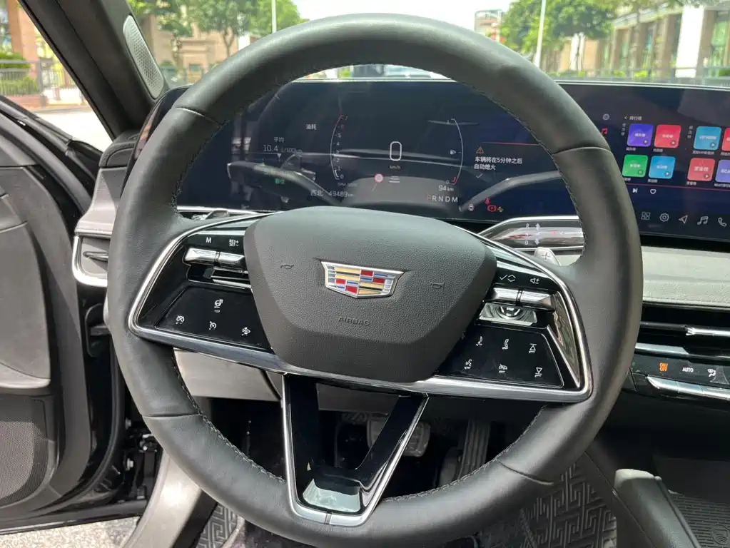 Cadillac CT6 2023 — фото 20