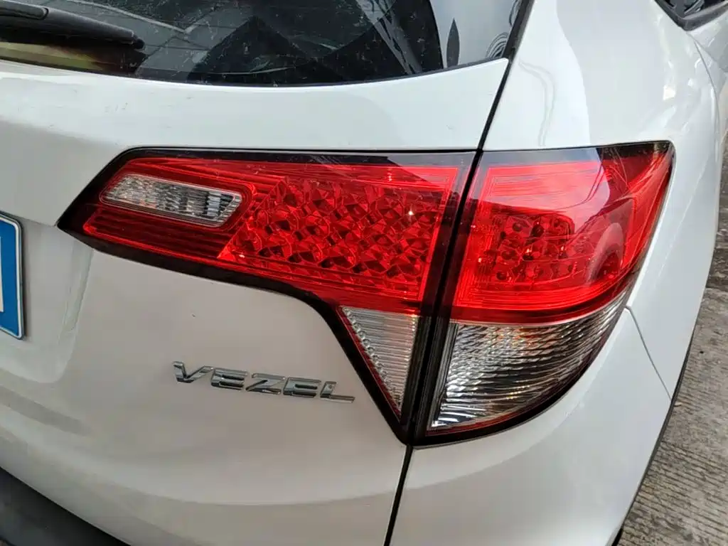 Honda Vezel 2019 — фото 8