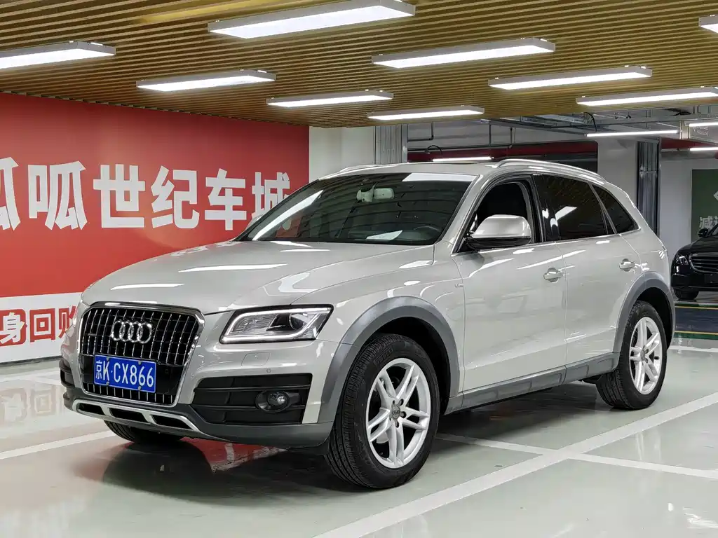 Audi Q5 2018 — фото 1