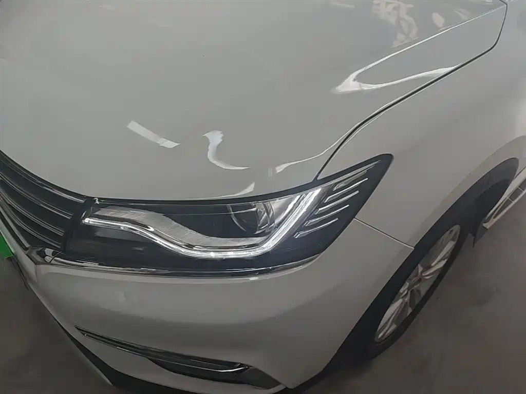 Roewe RX5 2018 — фото 24