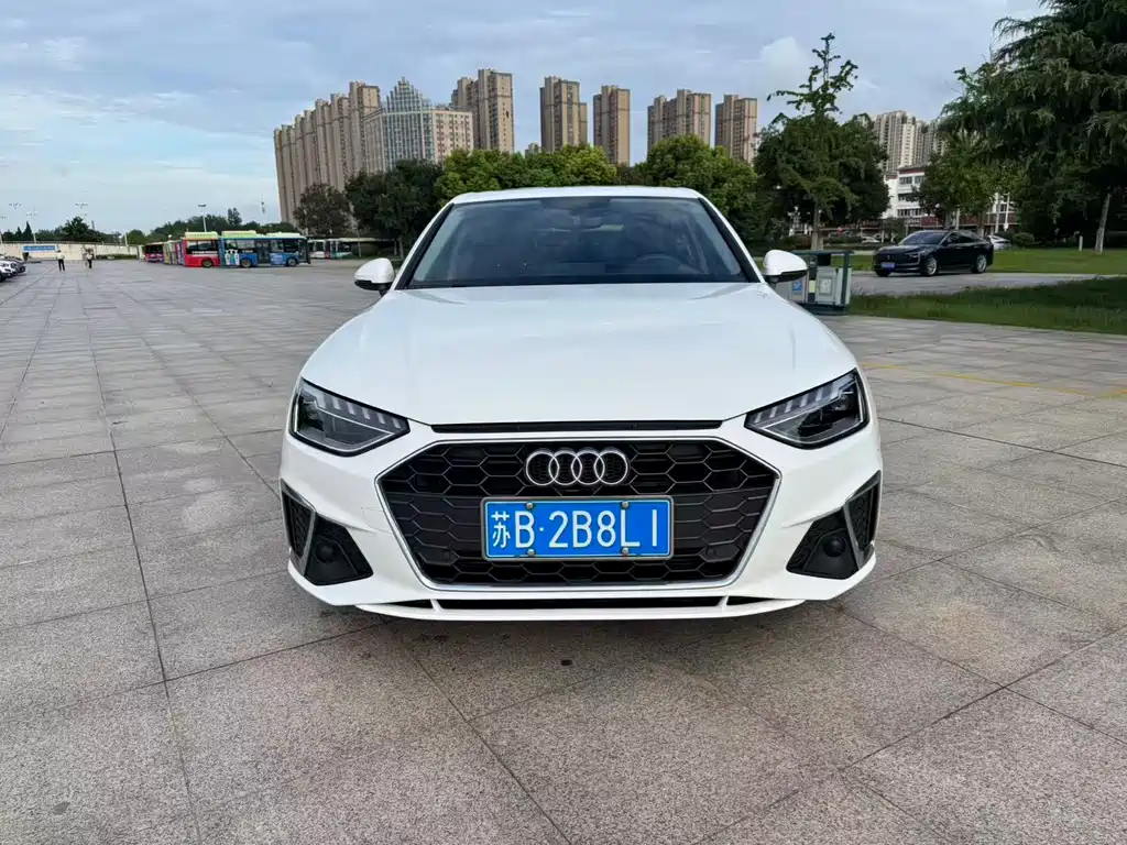 Audi A4L 2020 — фото 2