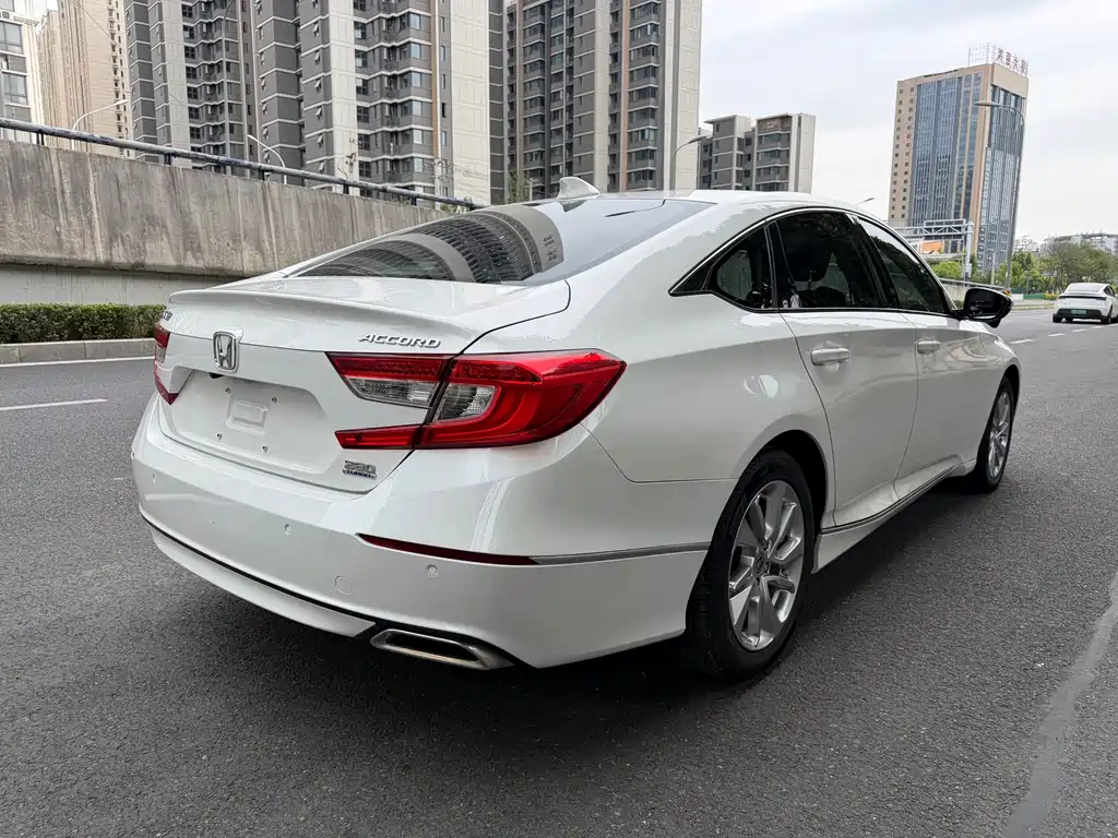 Honda Accord 2019 — фото 4