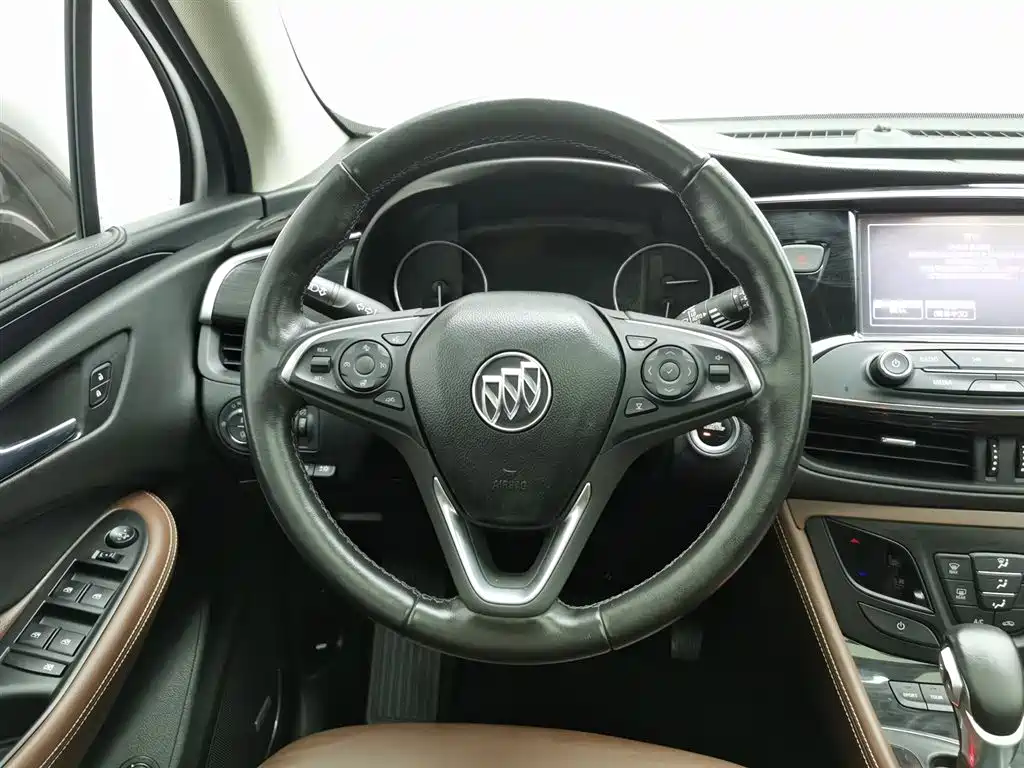 Buick Envision Plus 2018 — фото 11
