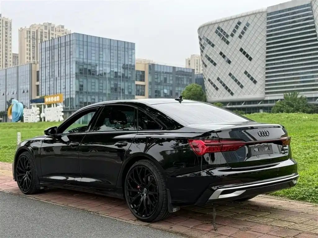 Audi A6L 2023 — фото 9