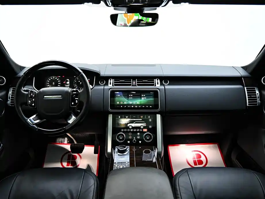 Land Rover Range Rover 2022 — фото 10
