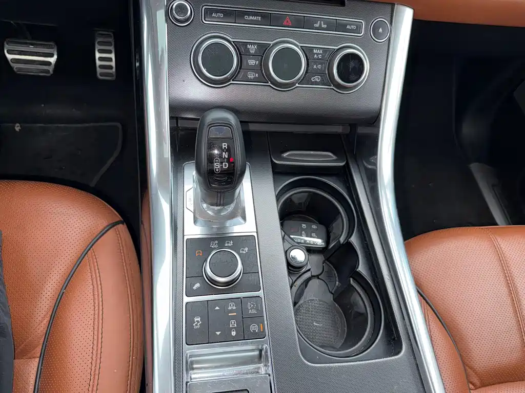 Land Rover Sport 2013 — фото 7