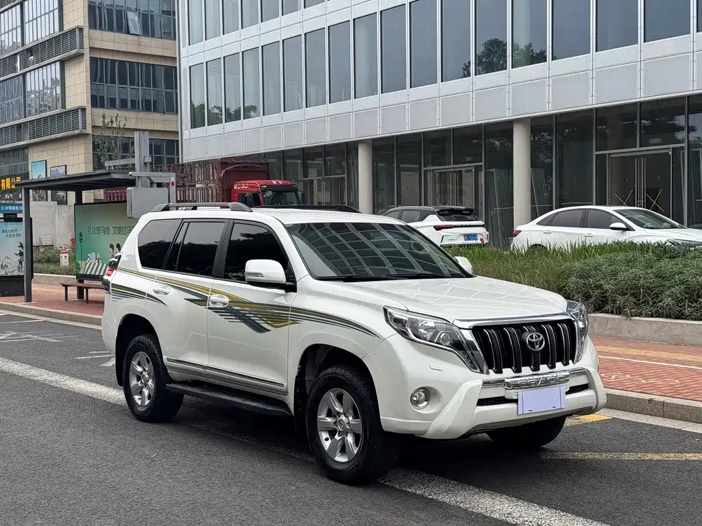 Toyota Prado 2014