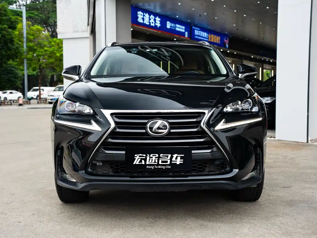 Lexus NX 2016