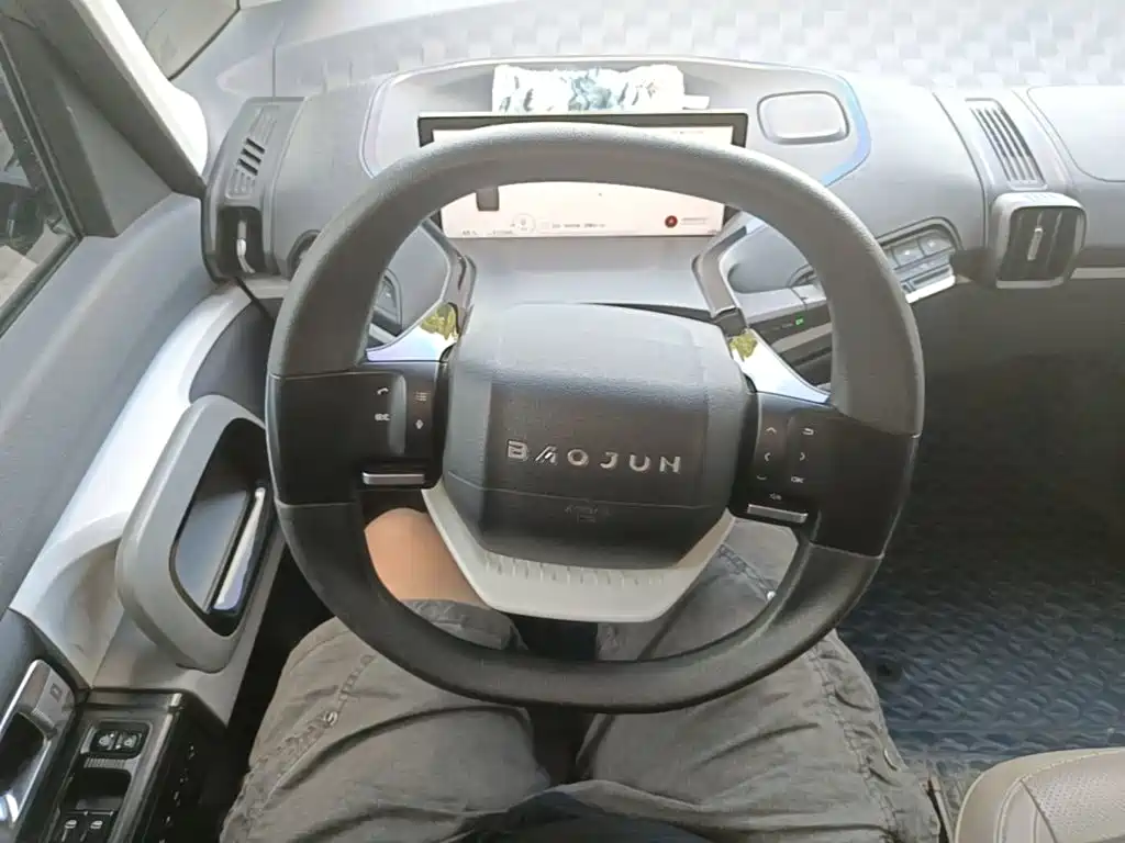 Baojun Kiwi EV 2022 — фото 11