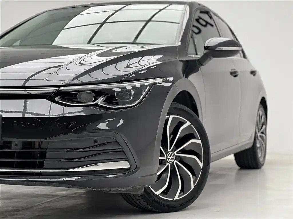 Volkswagen Golf 2022