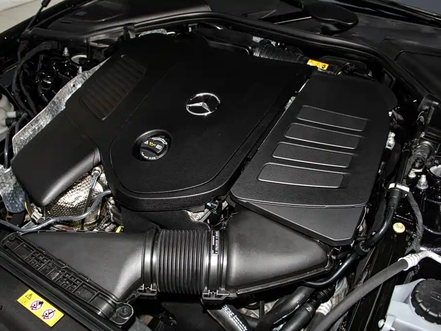Mercedes-Benz E-Class 2024 — фото 12