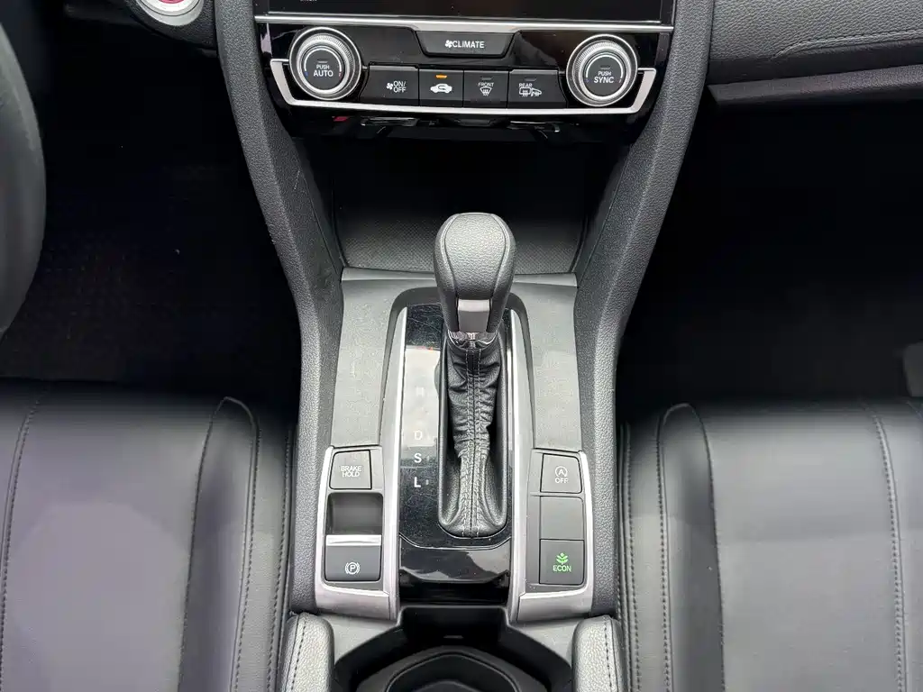 Honda Civic 2021 — фото 16