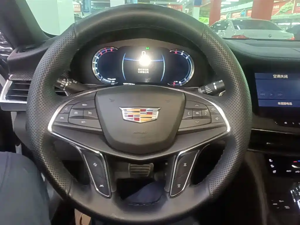 Cadillac CT6 2019 — фото 11