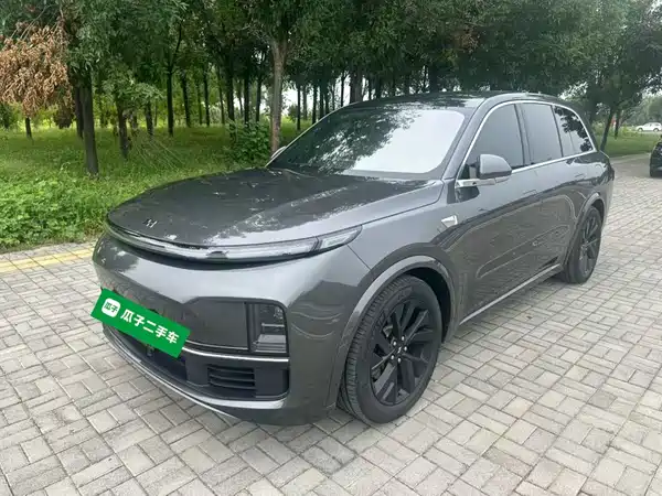 Li Auto L8 2023