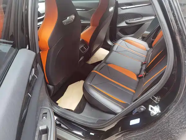 Changan UNI-V 2024