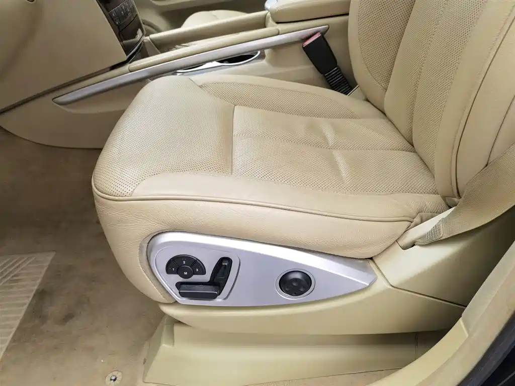 Mercedes-Benz GL-Class 2013 — фото 20