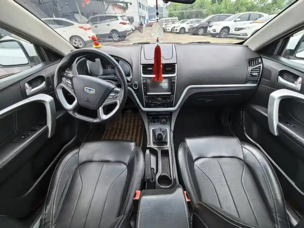 Geely Emgrand 2016