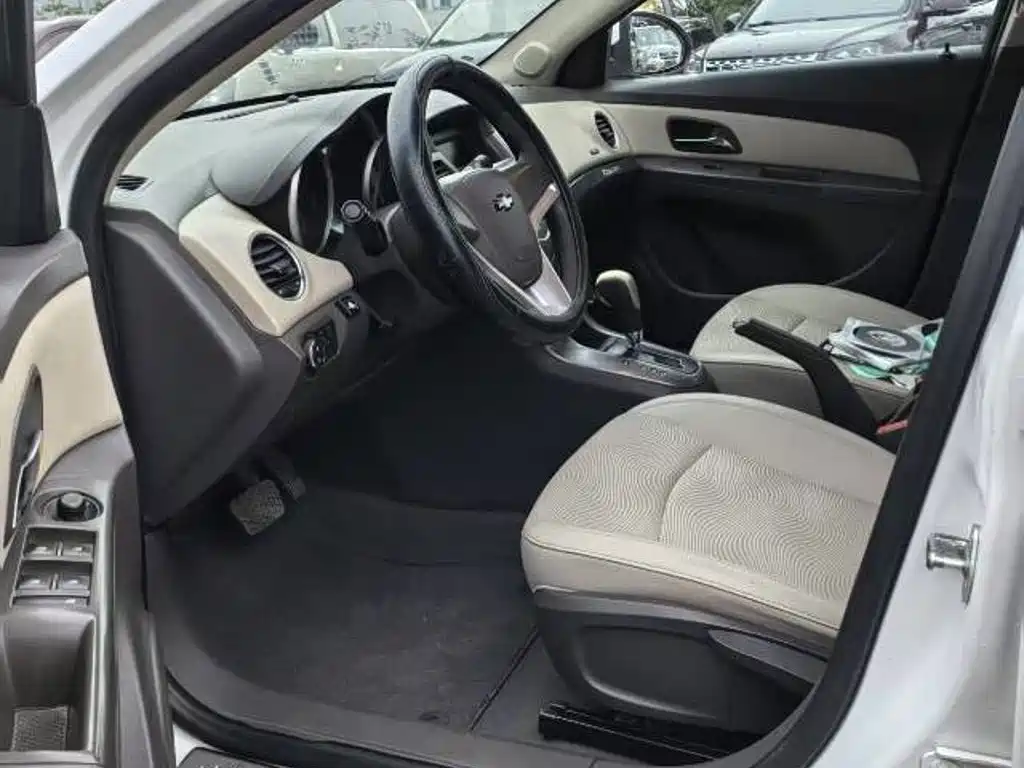 Chevrolet Cruze 2015
