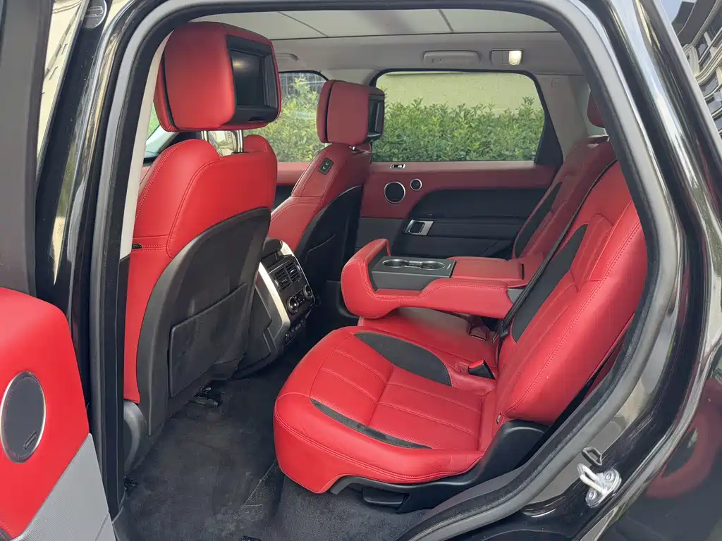 Land Rover Range Rover Sport 2022 — фото 10