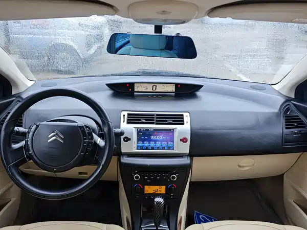 Citroën Sega 2010