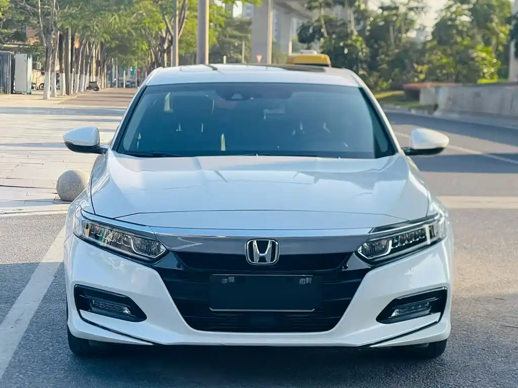 Honda Accord 2020 — фото 2