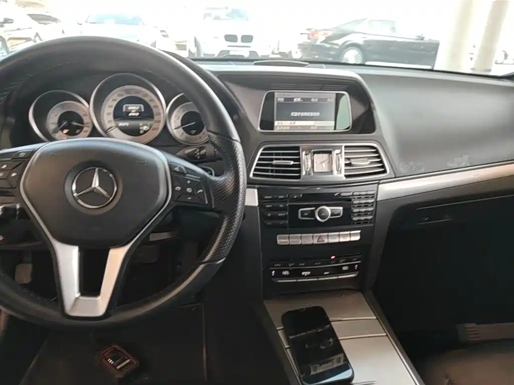 Mercedes-Benz E-Class 2014 — фото 10