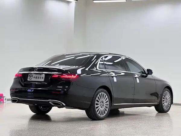 Mercedes-Benz E-Class 2021