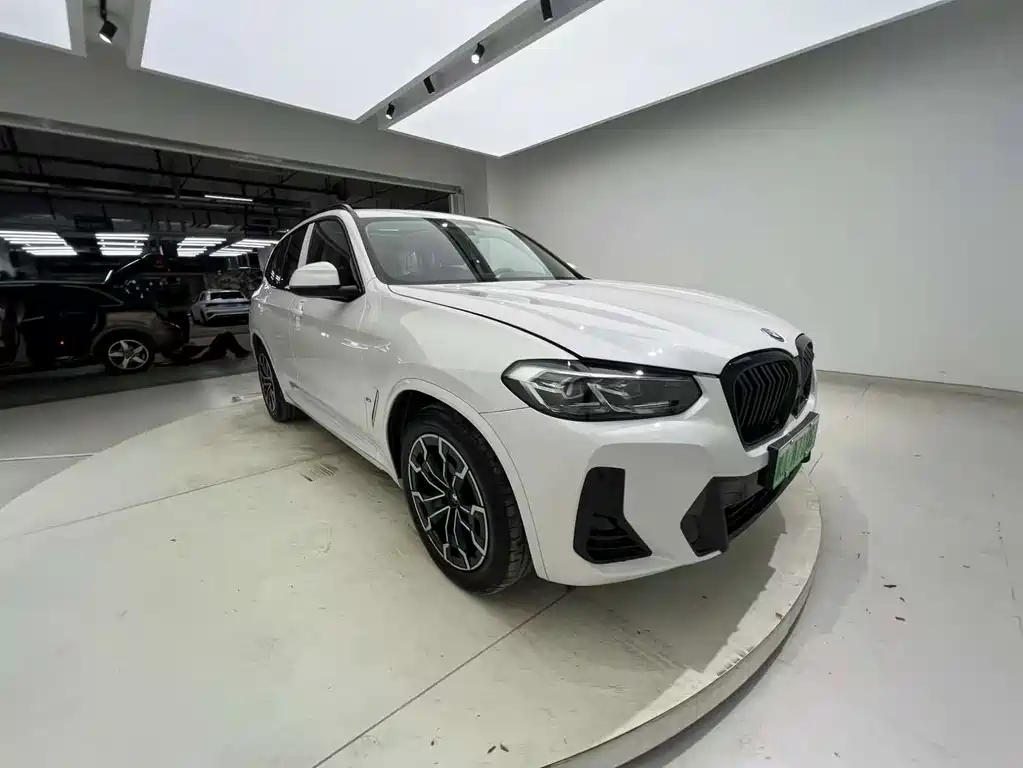 BMW iX3 2023 — фото 28
