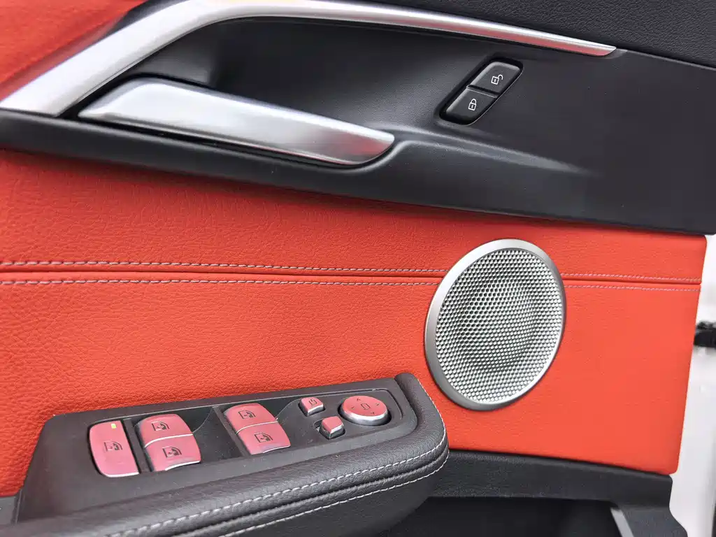 BMW 1 Series 2022 — фото 12