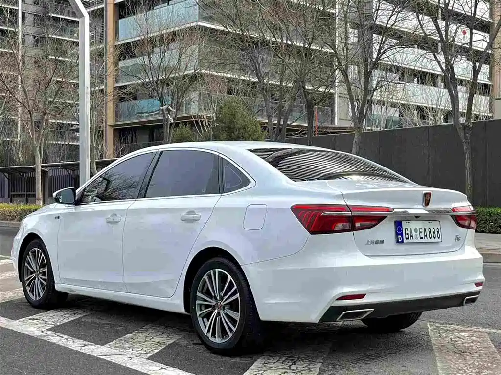 Roewe i6 Classic 2021 — фото 5