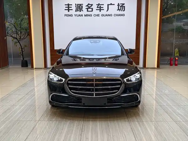 Mercedes-Benz S-Class 2021
