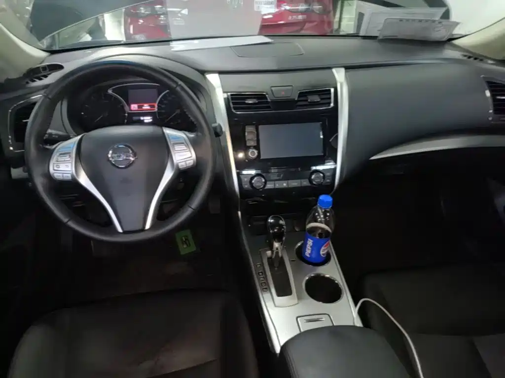 Nissan Teana 2017 — фото 10