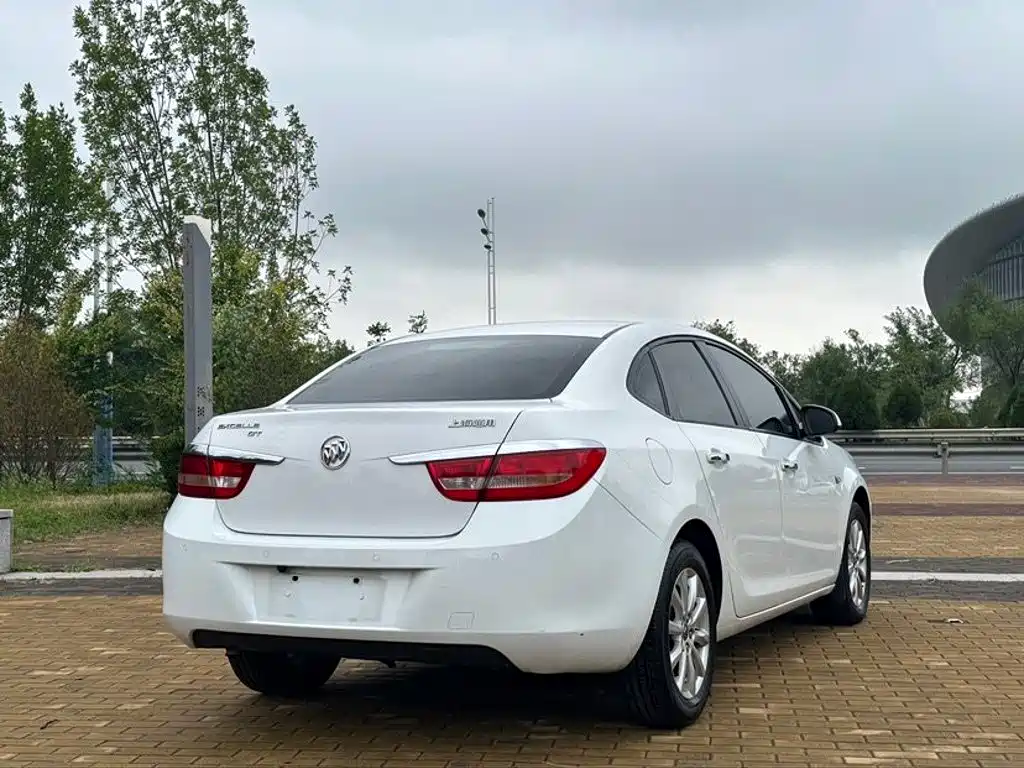 Buick Excelle GT 2013