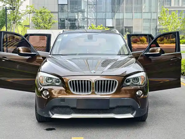 BMW X1 2012